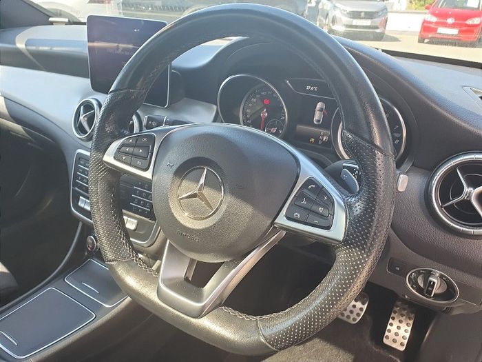 Mercedes-Benz CLA 2019