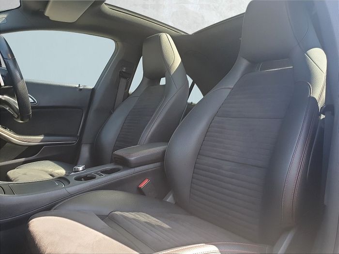 Mercedes-Benz CLA 2019