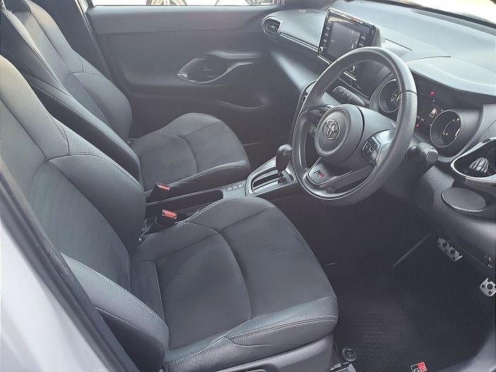 Toyota Yaris Cross 2024