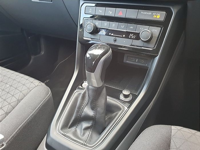 Volkswagen T-Cross 2021