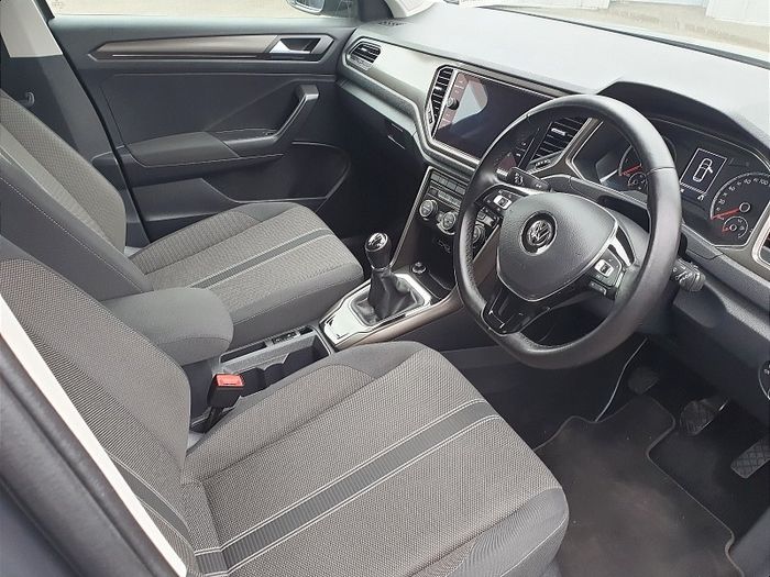 Volkswagen T-Roc 2019