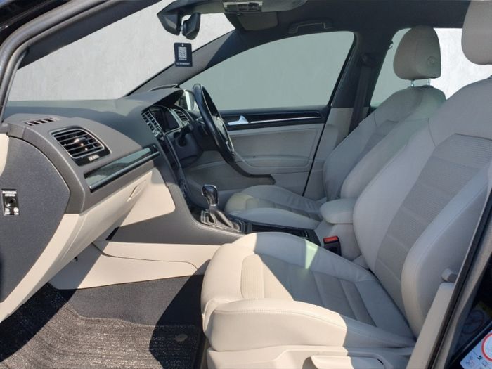 Volkswagen Golf 2020