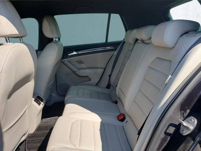 Volkswagen Golf 2020