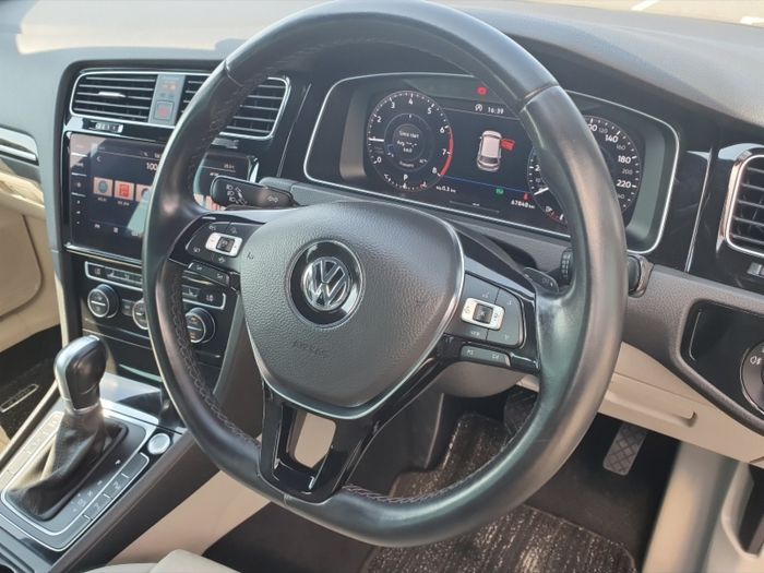 Volkswagen Golf 2020