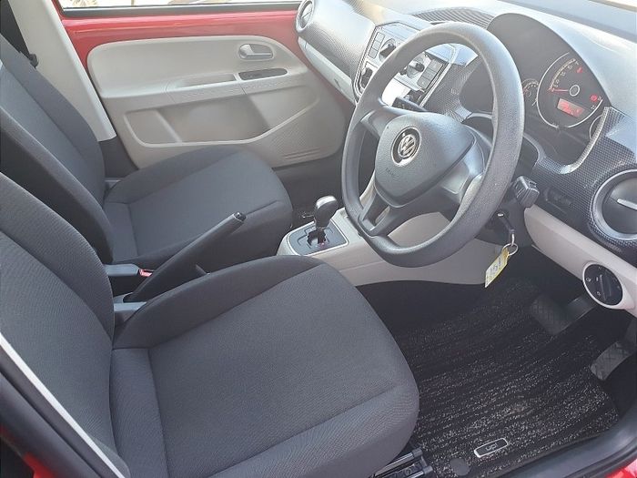 Volkswagen Up! 2019