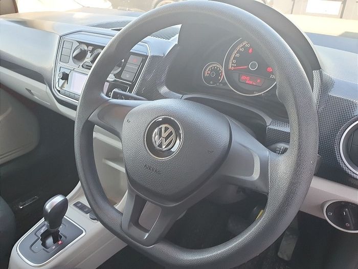 Volkswagen Up! 2019