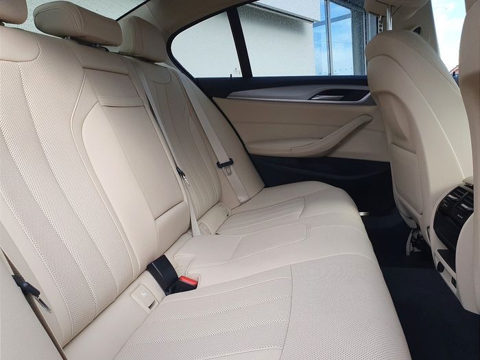BMW 5 Series 2023