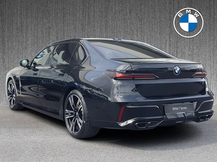 BMW 7 Series 2025