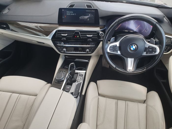 BMW 5 Series 2019