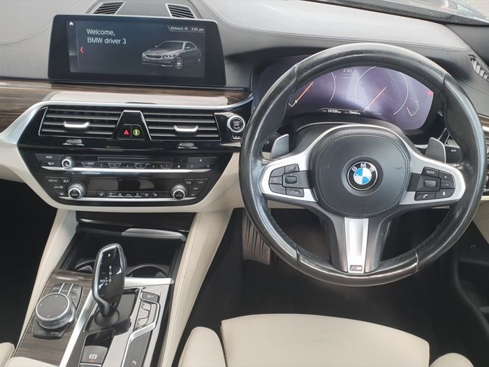 BMW 5 Series 2019