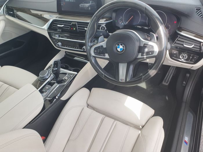 BMW 5 Series 2019