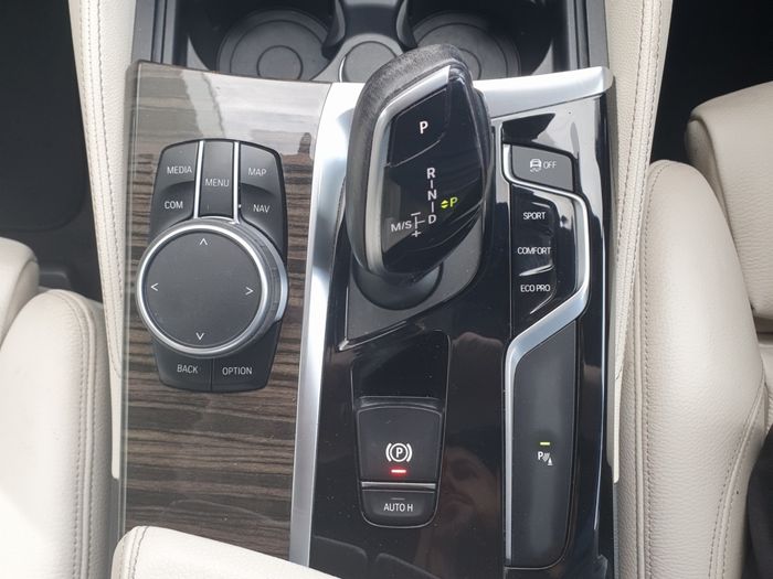 BMW 5 Series 2019