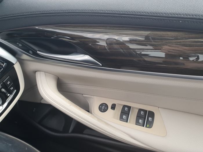 BMW 5 Series 2019