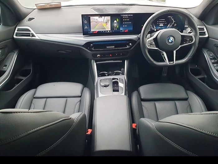 BMW 3 Series 2025