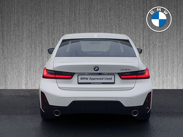 BMW 3 Series 2025