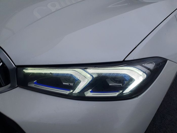 BMW 3 Series 2025