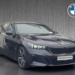 BMW 5 Series 2025