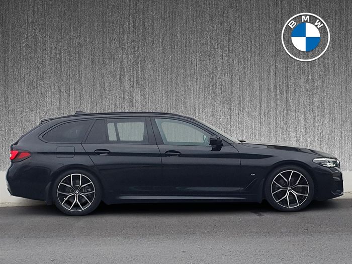 BMW 5 Series 2023