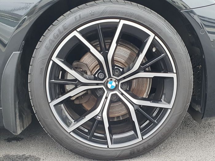 BMW 5 Series 2023