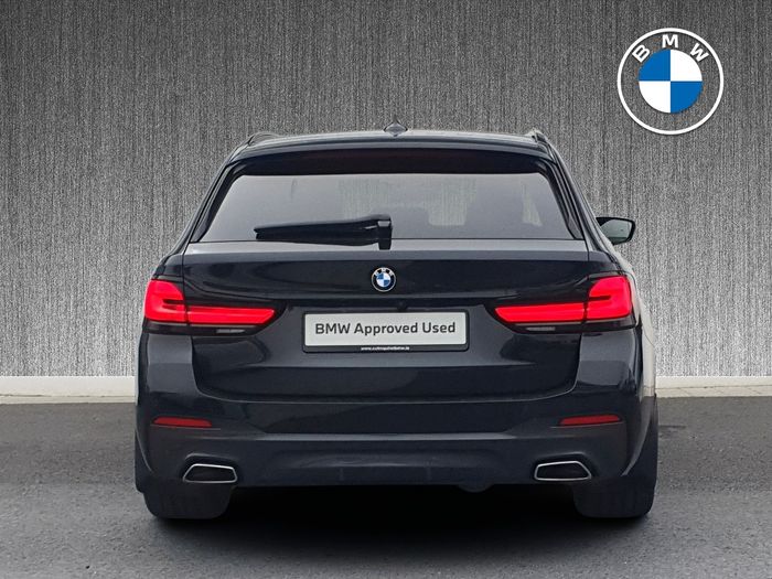 BMW 5 Series 2023
