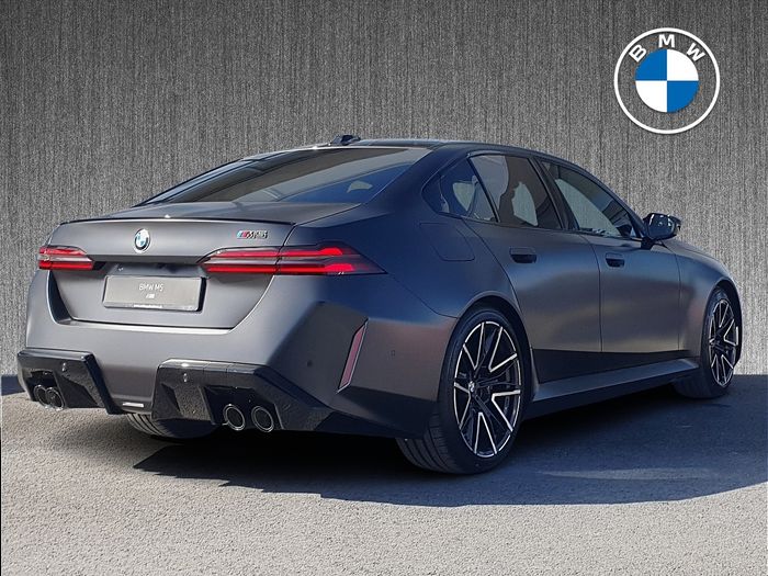 BMW M5 2026