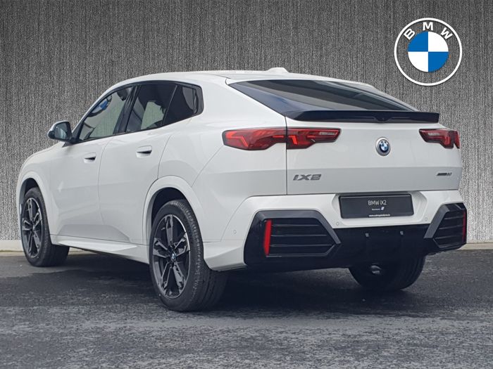 BMW iX2 2026