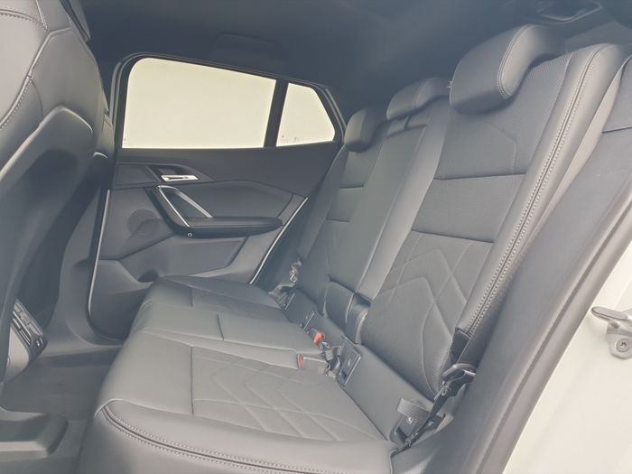 BMW iX2 2026