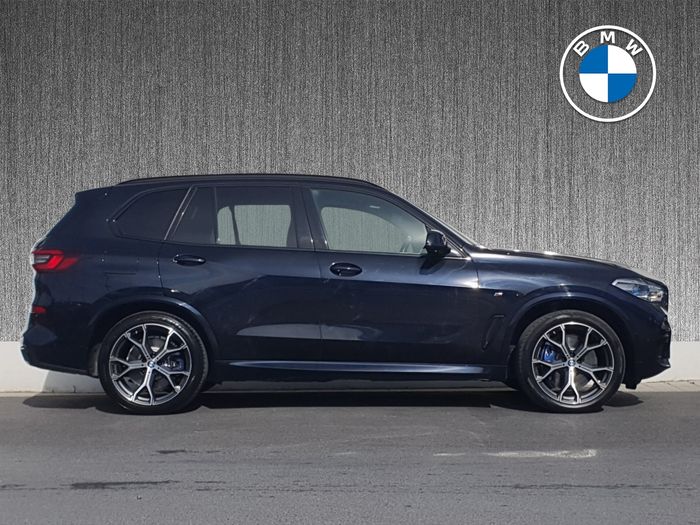BMW X5 2021
