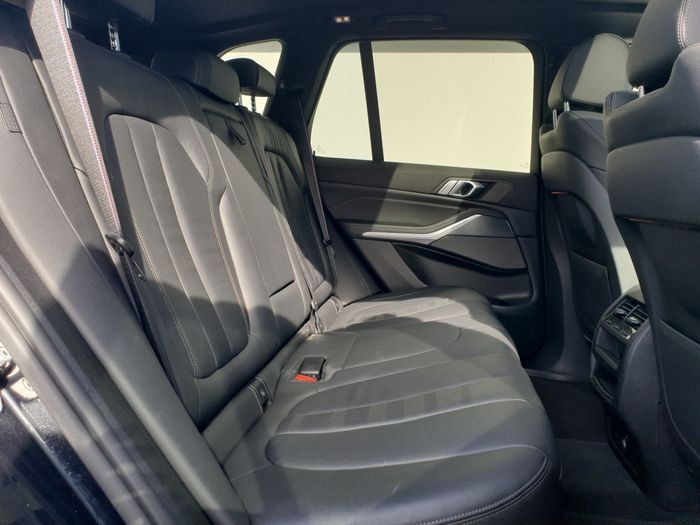 BMW X5 2021