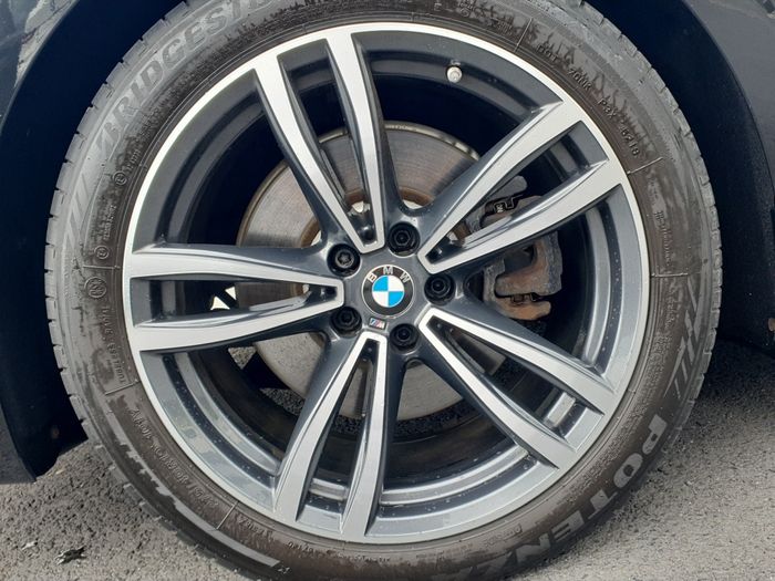 BMW 7 Series 2021