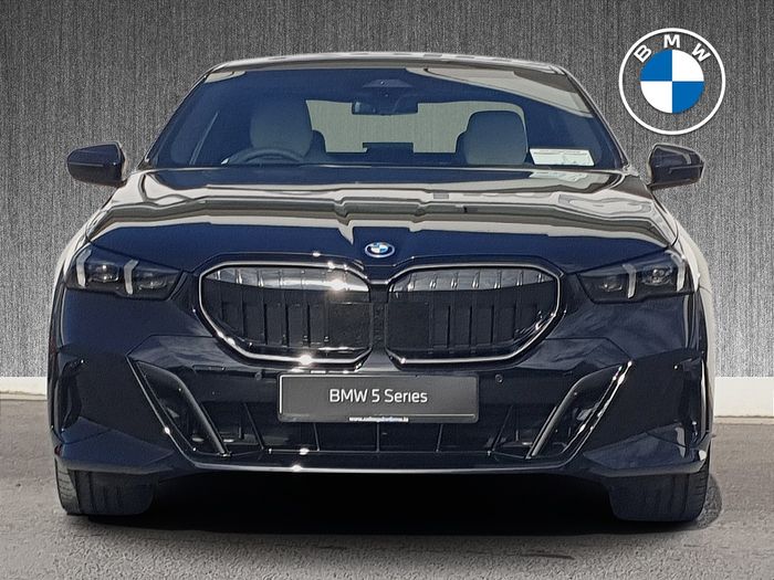 BMW 5 Series 2026