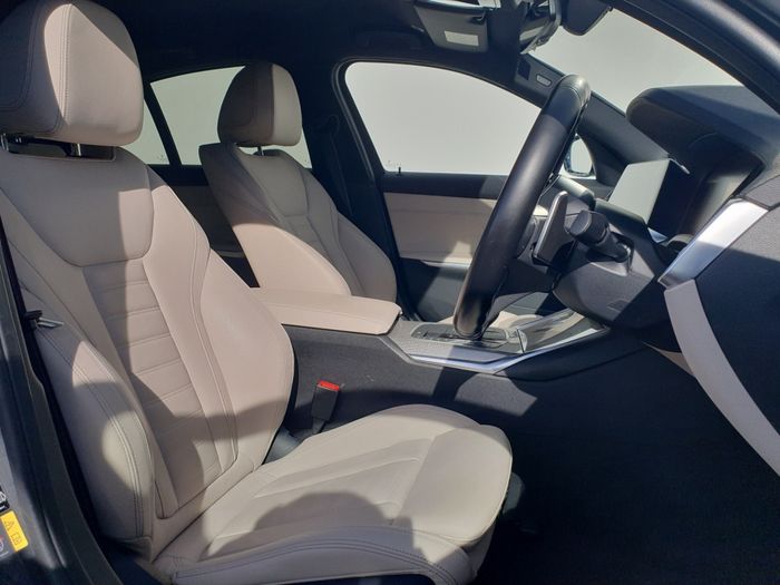 BMW 3 Series 2021