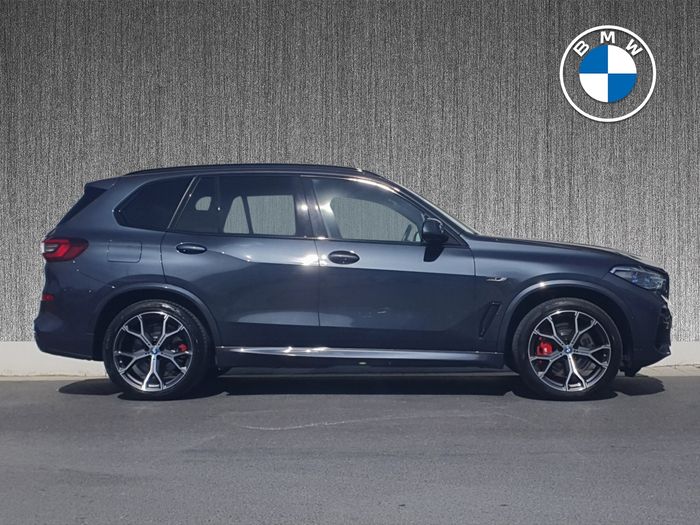 BMW X5 2022