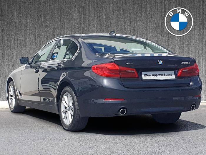 BMW 5 Series 2019