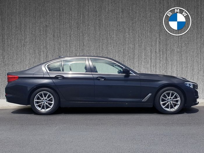 BMW 5 Series 2019