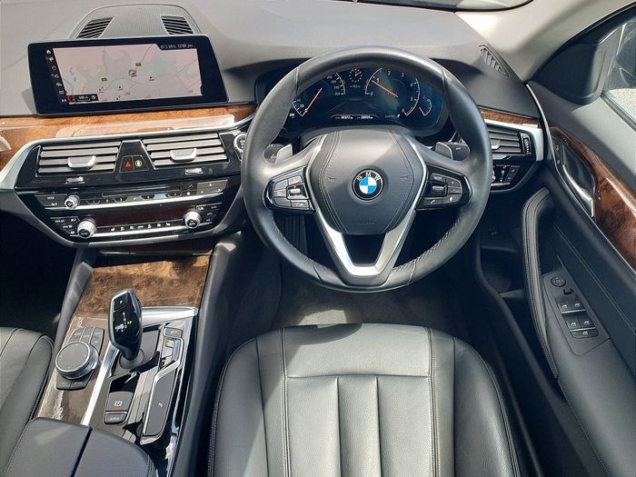 BMW 5 Series 2019
