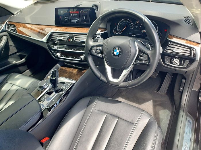 BMW 5 Series 2019