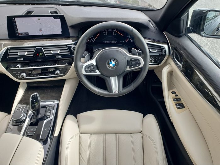 BMW 5 Series 2019