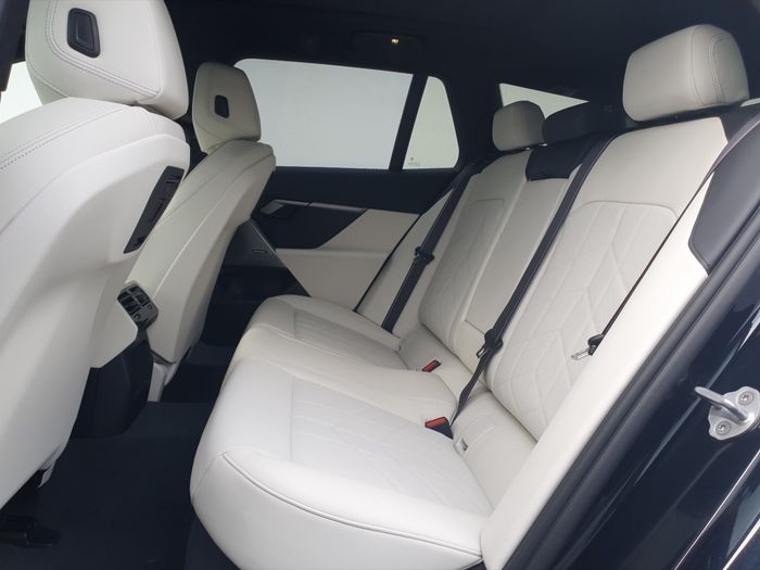BMW 5 Series 2026