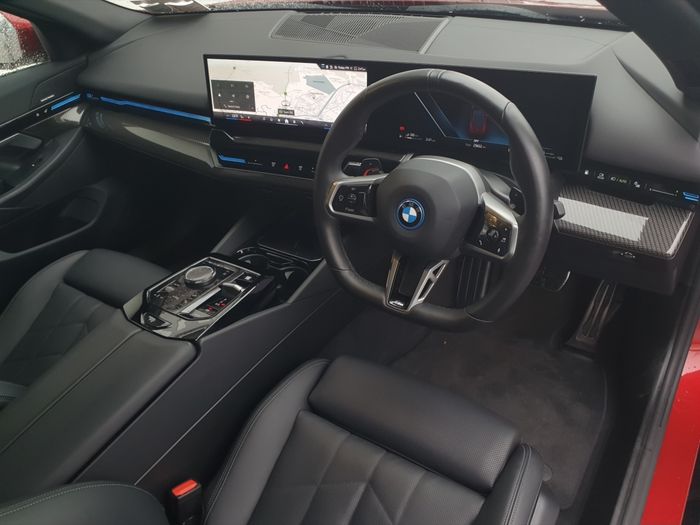 BMW 5 Series 2025
