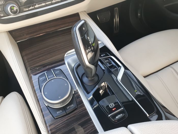 BMW 5 Series 2022