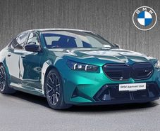 BMW M5 2025