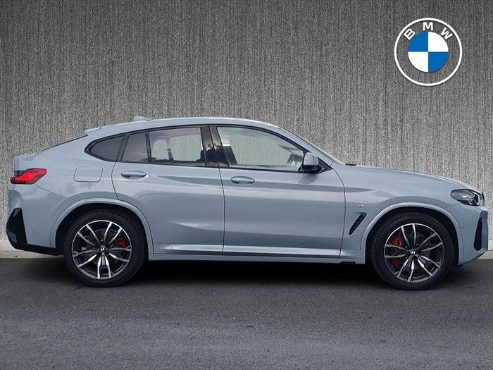 BMW X4 2022