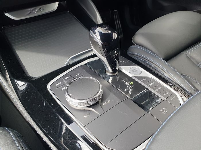 BMW X4 2022