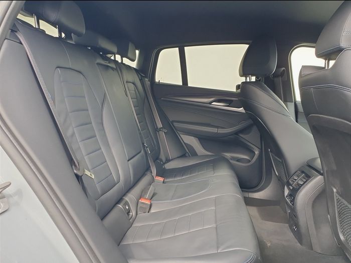 BMW X4 2022