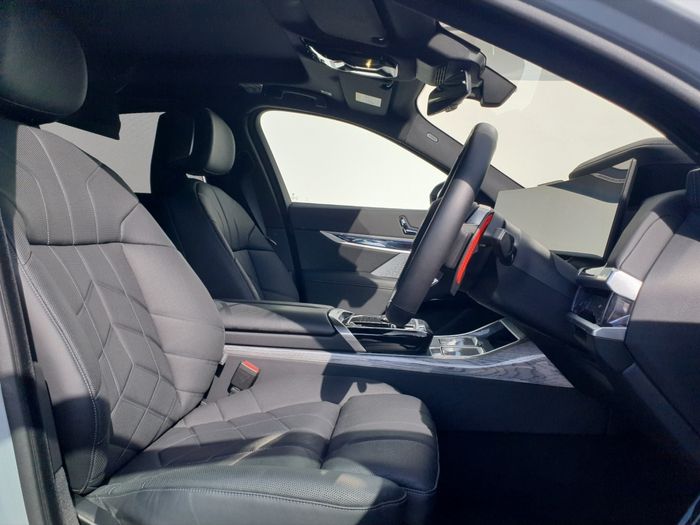 BMW 7 Series 2025