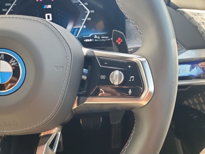 BMW 7 Series 2025