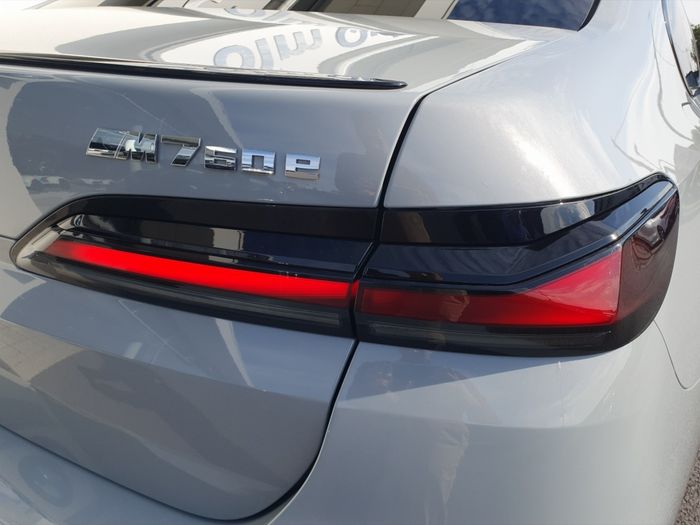 BMW 7 Series 2025