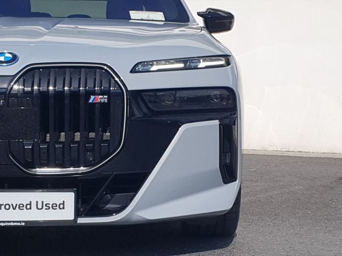 BMW 7 Series 2025