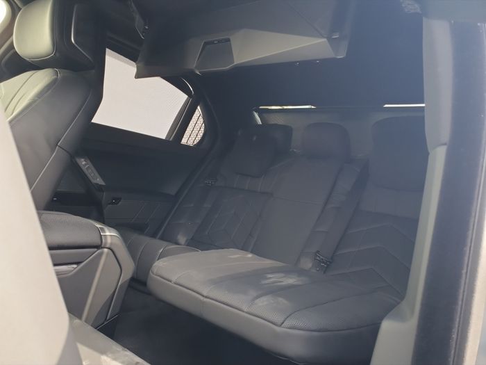 BMW 7 Series 2025